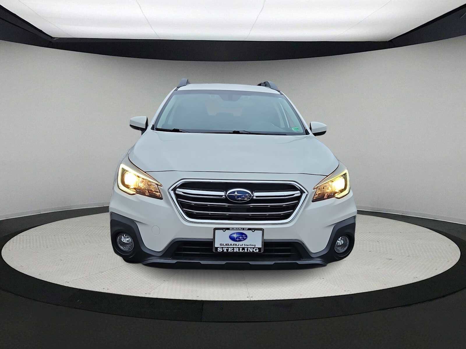 Used 2019 Subaru Outback 2.5i Premium image 3