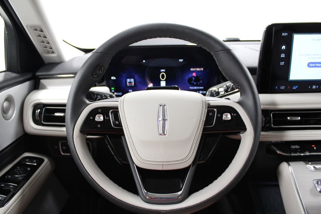 New 2025 Lincoln Aviator Reserve w/ Luxury Package image 32