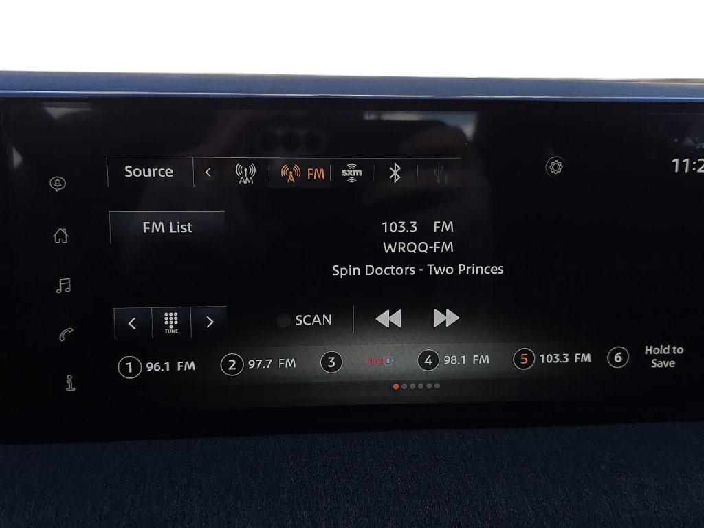 Used 2025 Nissan Kicks SV FWD image 21