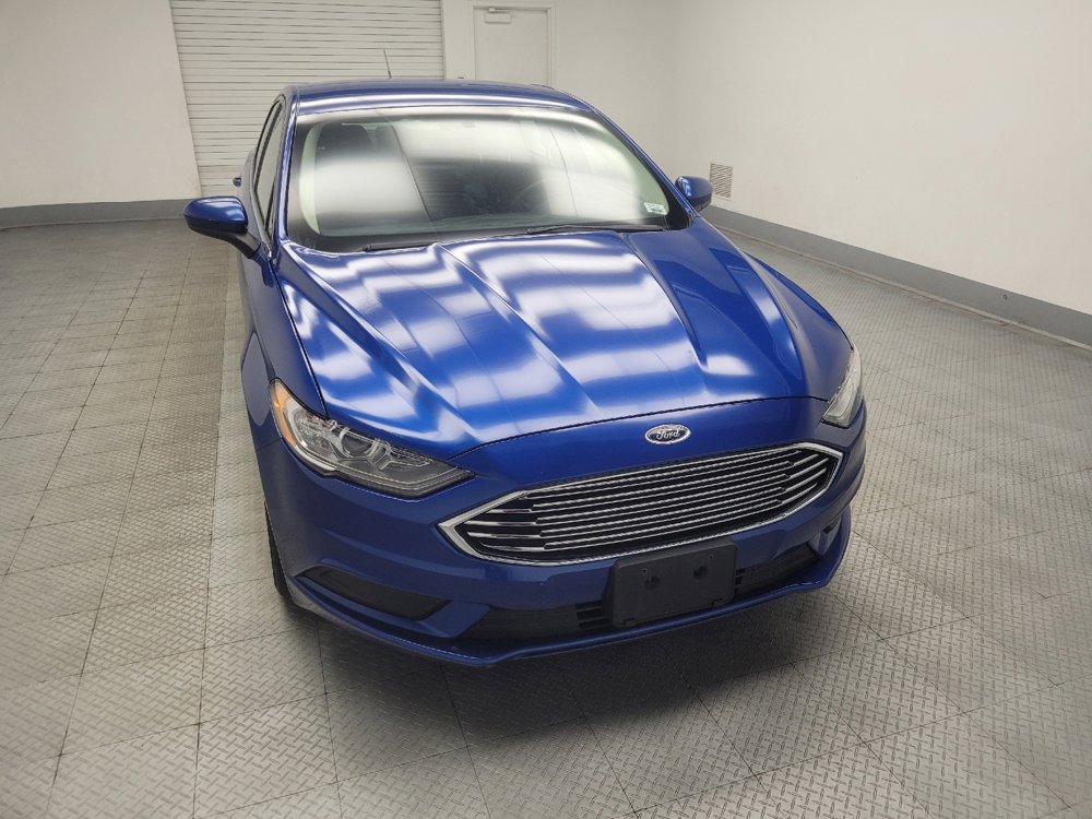 Used 2018 Ford Fusion SE FWD image 14