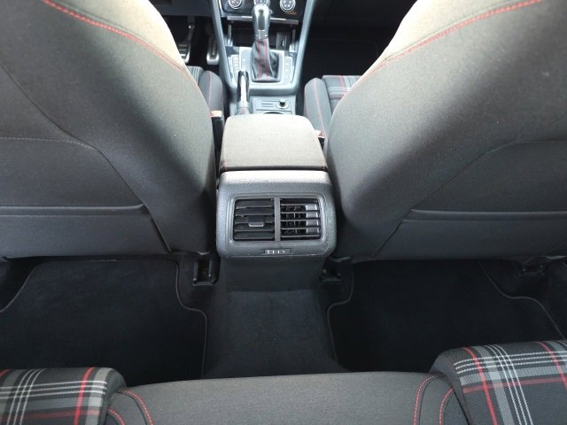 Used 2018 Volkswagen GTI S image 16