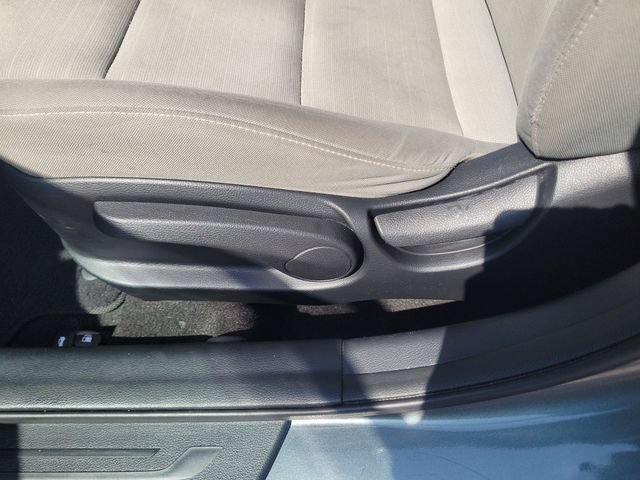 Used 2016 Kia Forte EX FWD image 14