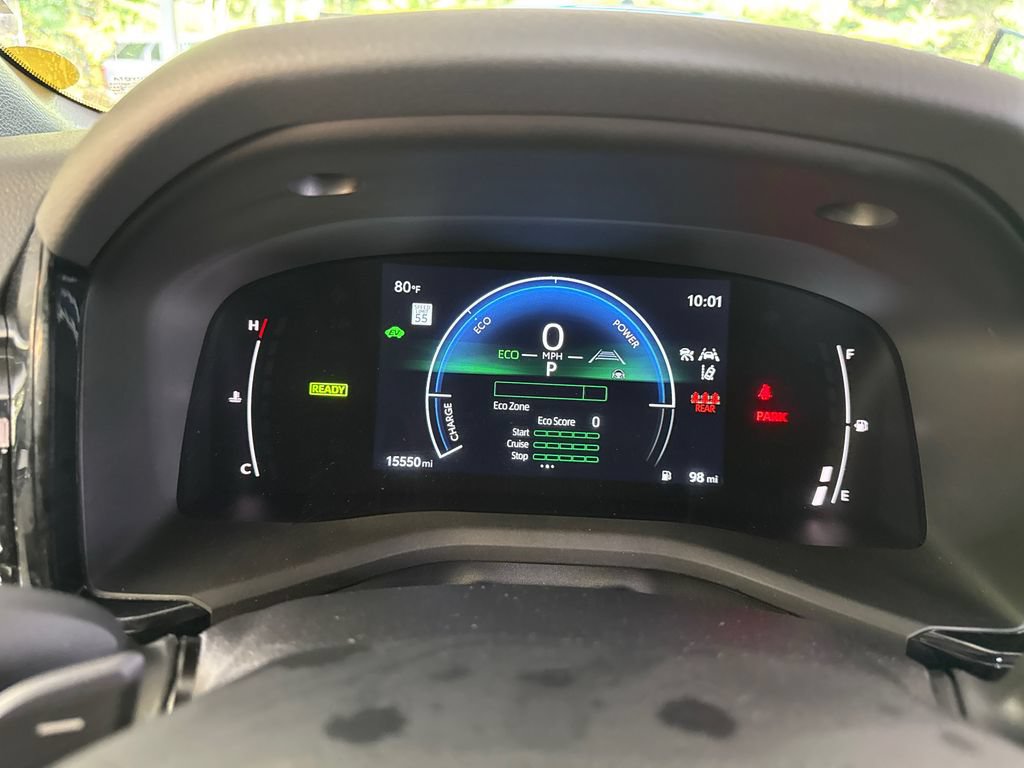 Used 2025 Toyota Camry SE w/ Convenience Package FWD image 13