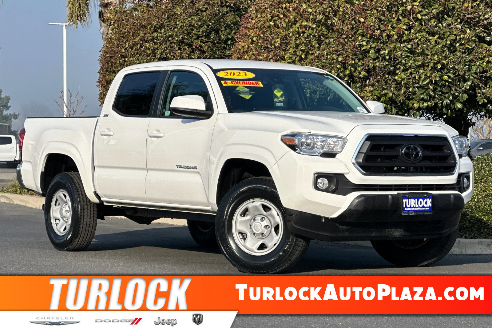 Used 2023 Toyota Tacoma SR5 image 1