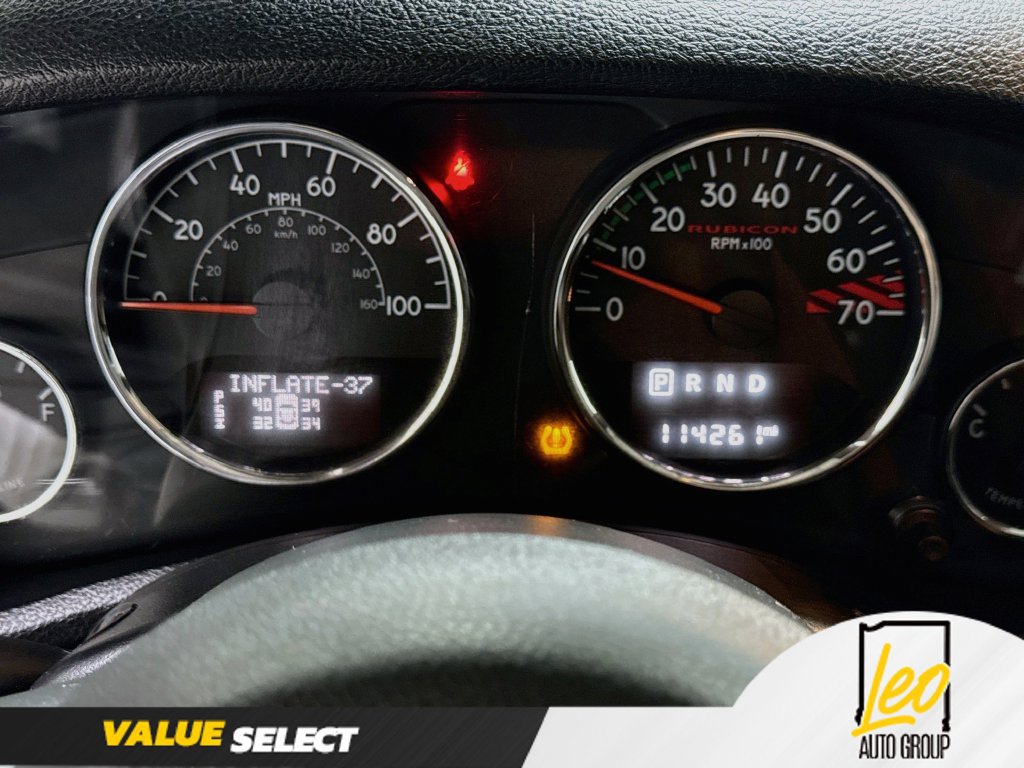 Used 2015 Jeep Wrangler Unlimited Rubicon AWD/4WD image 14