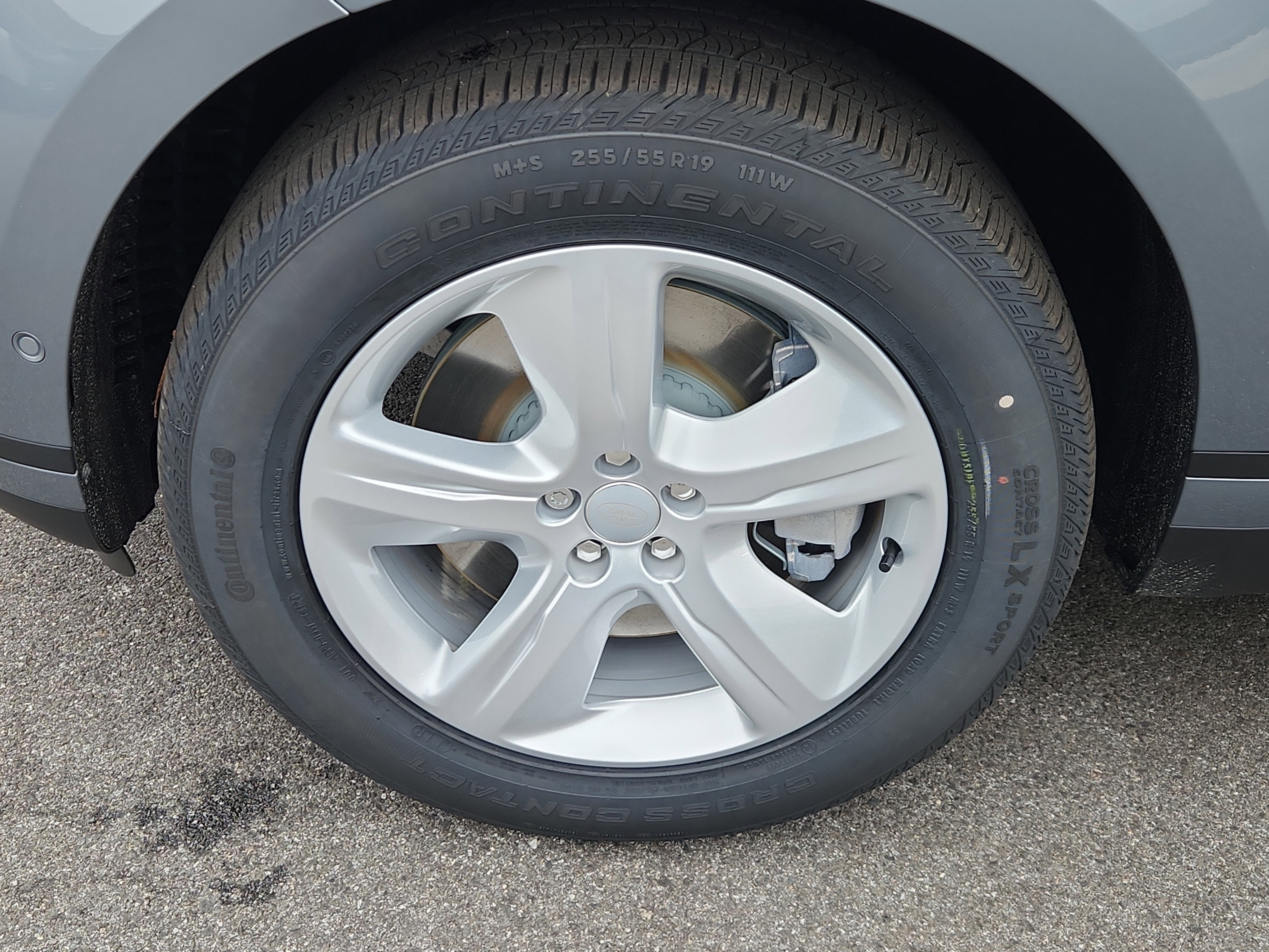 Certified 2026 Land Rover Range Rover Velar S image 9