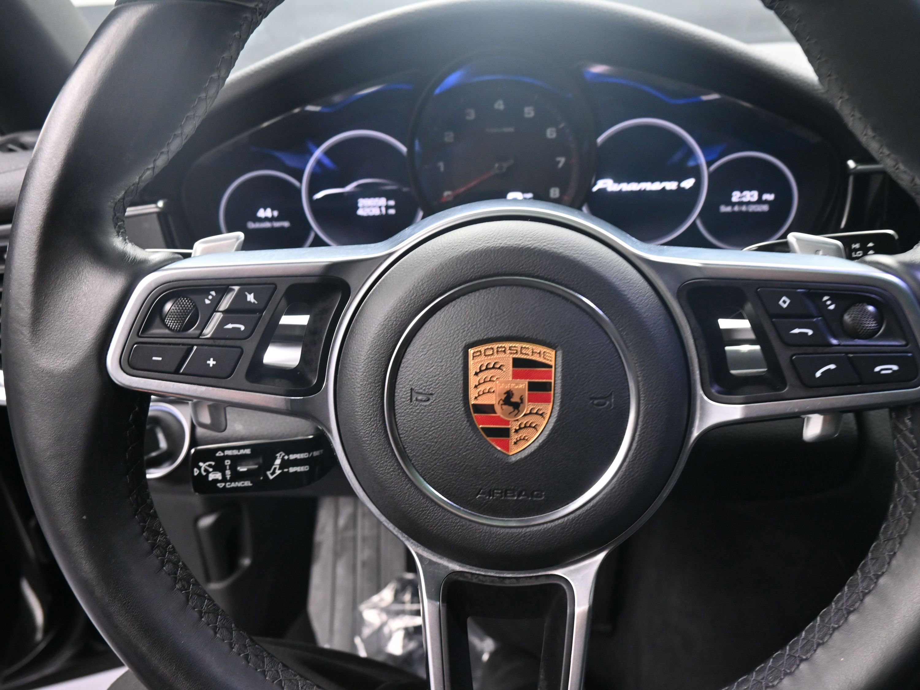 Used 2018 Porsche Panamera 4 Executive image 17