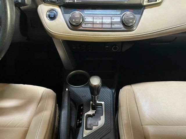 Used 2014 Toyota RAV4 Limited AWD/4WD image 22