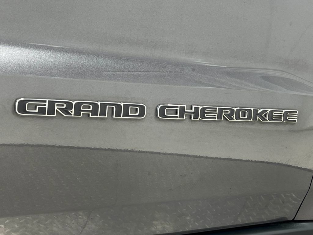 Used 2019 Jeep Grand Cherokee Limited w/ Luxury Group II image 40