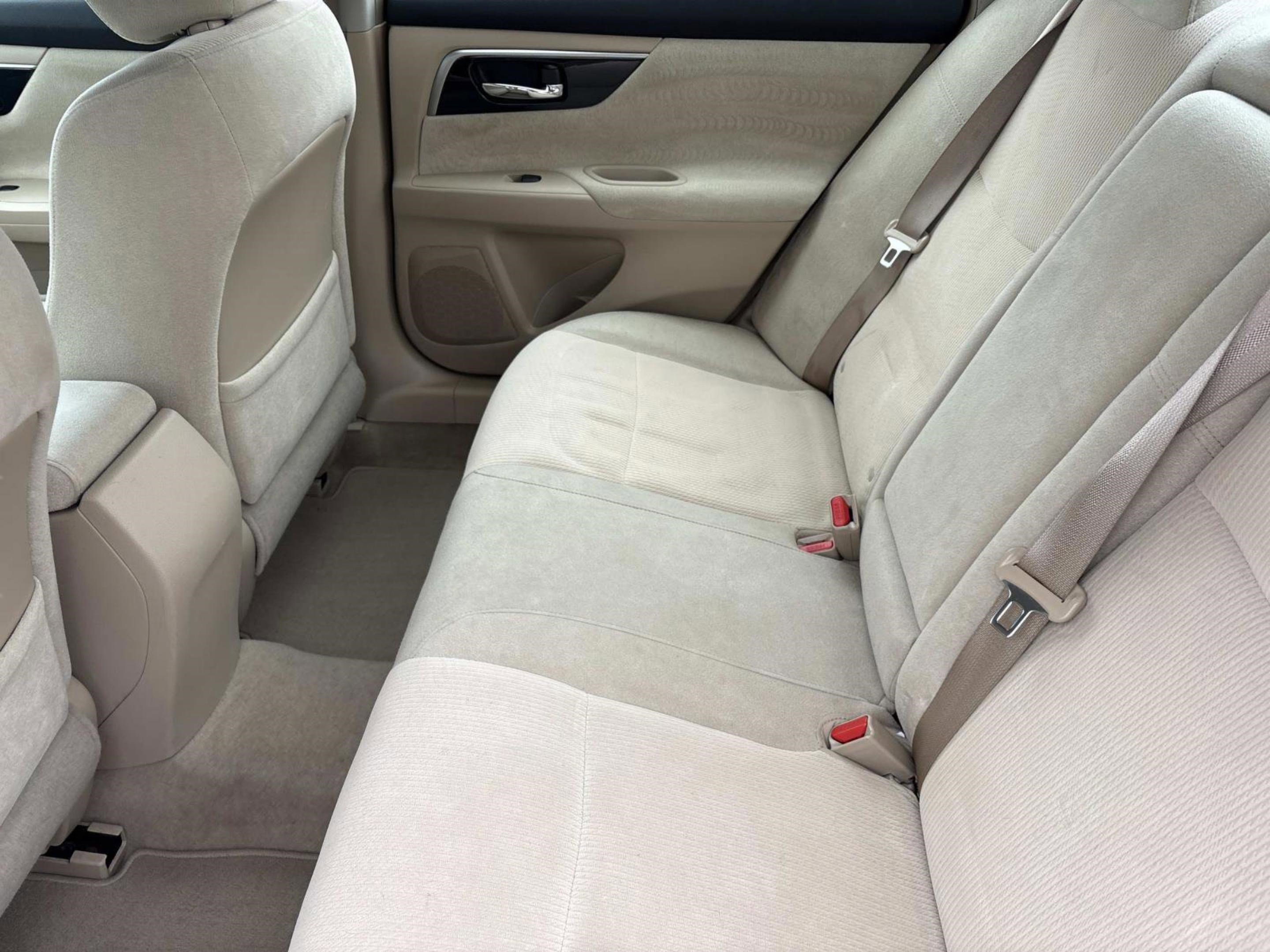 Used 2013 Nissan Altima 2.5 S image 16