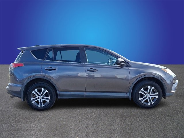 Used 2017 Toyota RAV4 LE image 4