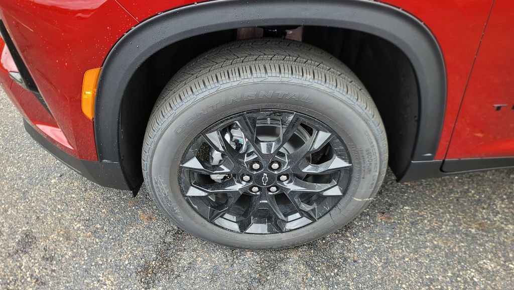 New 2026 Chevrolet Traverse LT w/ Midnight/Sport Edition image 5