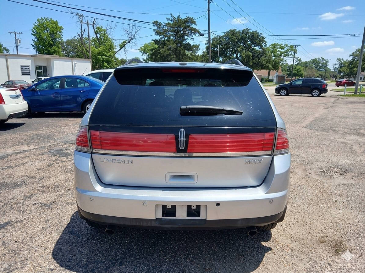 Used 2009 Lincoln MKX 2WD image 8