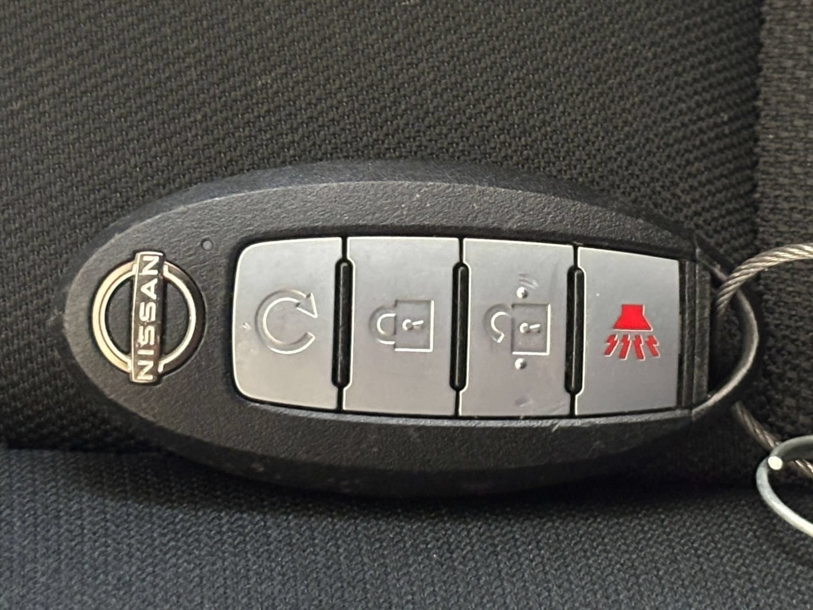 Used 2026 Nissan Frontier PRO-4X AWD/4WD image 25