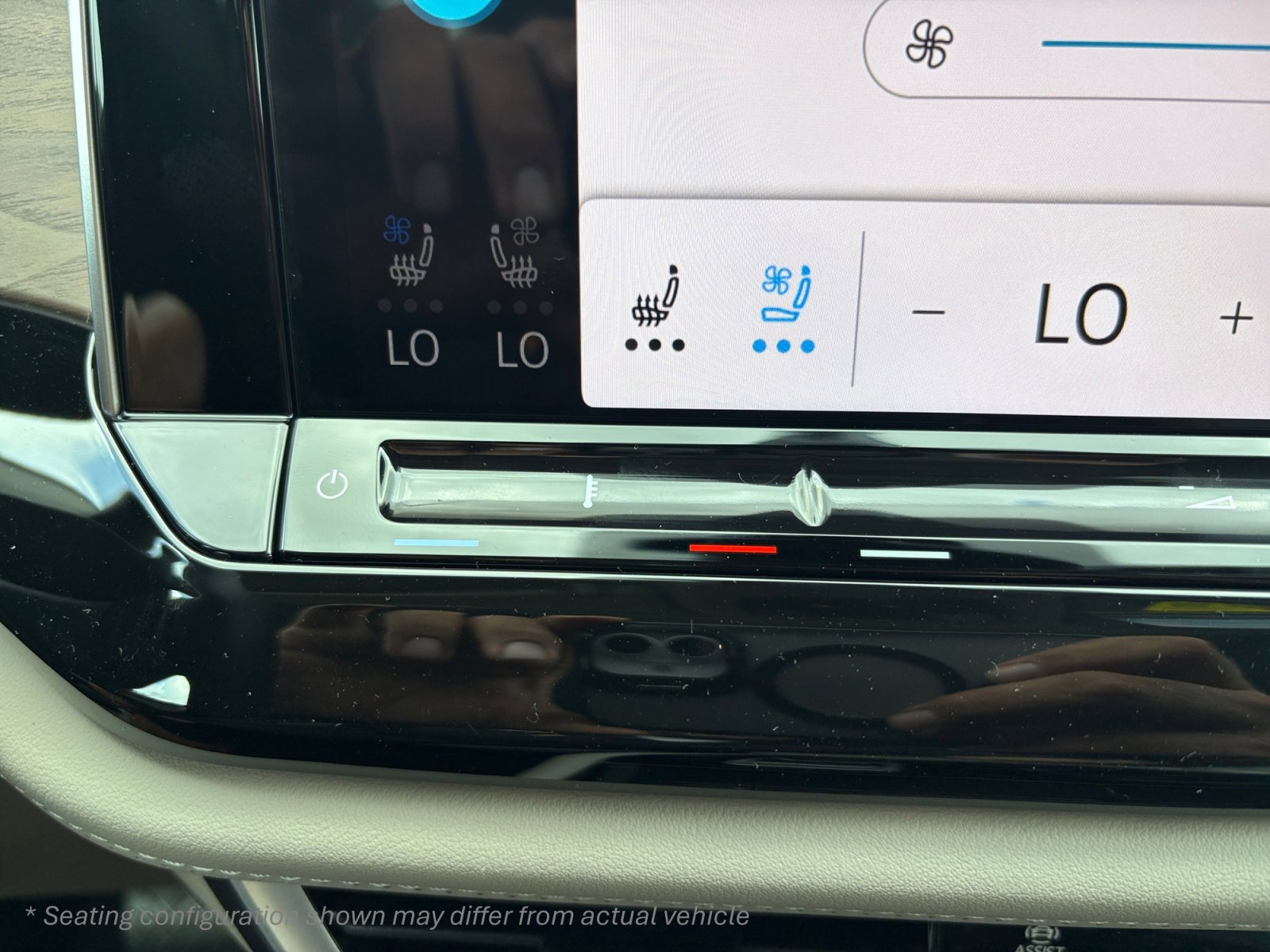 New 2026 Volkswagen Atlas SE image 24