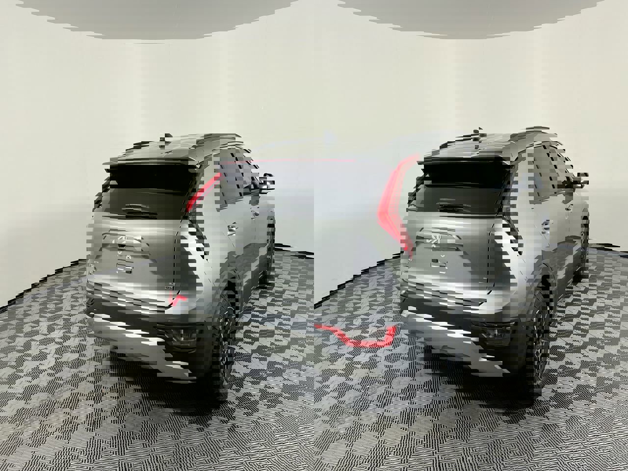 Certified 2023 Kia Niro EX image 3