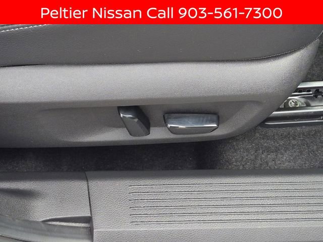 Certified 2025 Nissan Rogue SL image 15