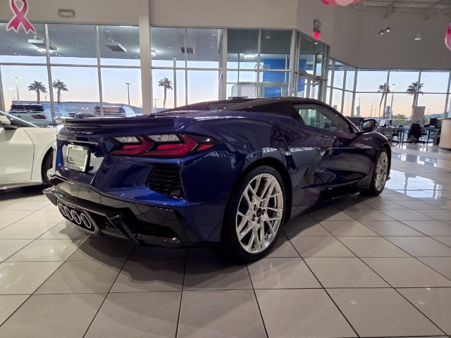 New 2027 Chevrolet Corvette Stingray Convertible w/ Stealth Interior Trim Package RWD image 4