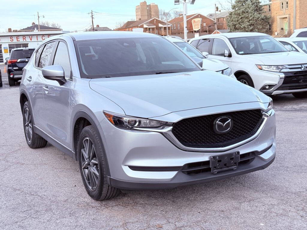 Used 2018 MAZDA CX-5 Touring AWD/4WD image 3