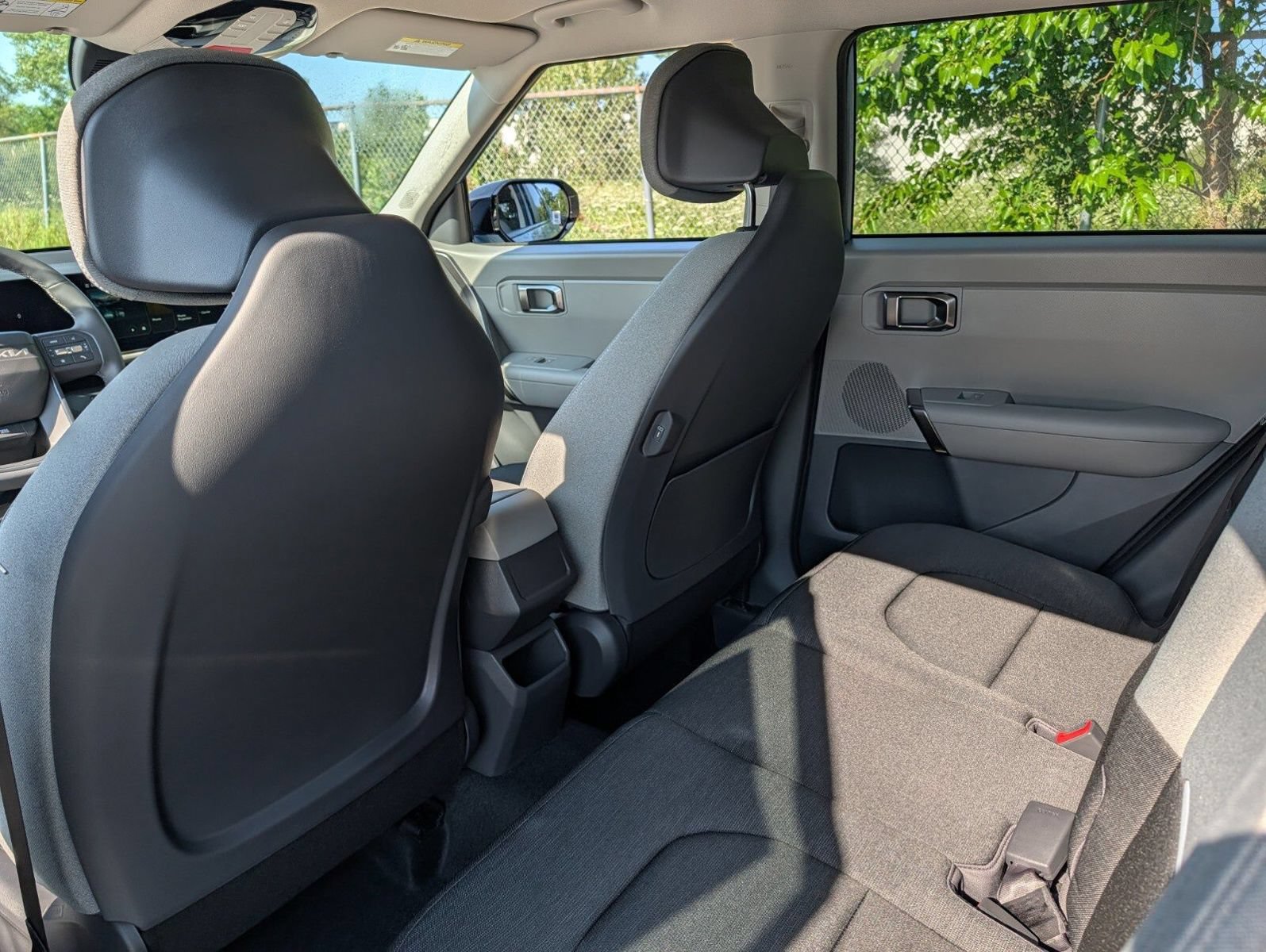 New 2027 Kia Seltos S FWD image 24