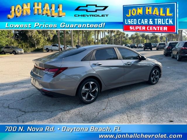 Used 2023 Hyundai Elantra SEL w/ Convenience Package image 10