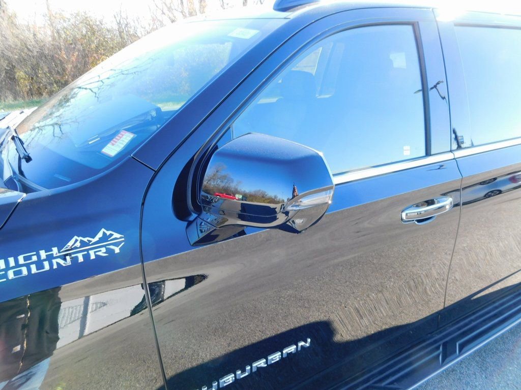 New 2025 Chevrolet Suburban High Country image 11