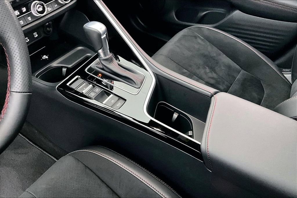 Certified 2025 Acura ADX A-Spec image 17