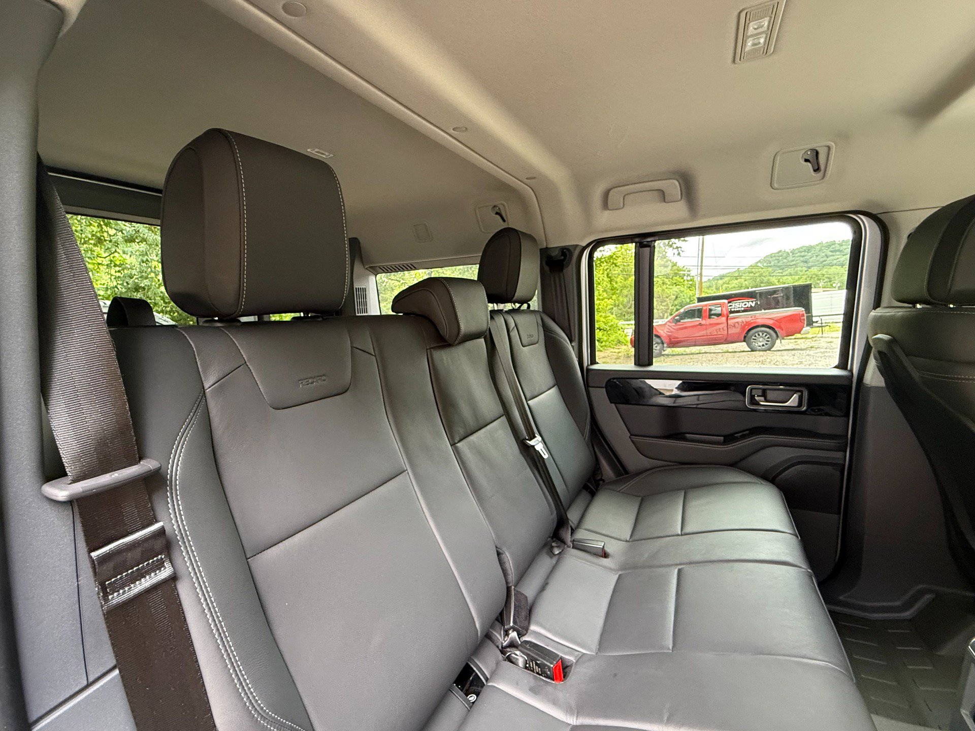 Used 2024 INEOS Grenadier AWD/4WD image 19
