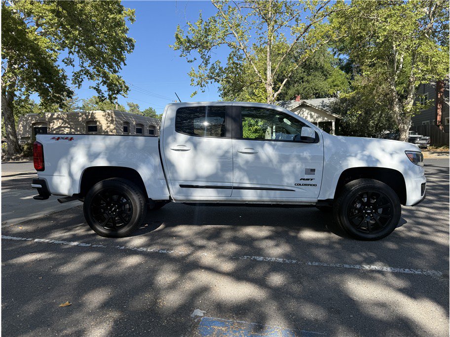 Used 2019 Chevrolet Colorado LT w/ Colorado RST Special Edition AWD/4WD image 8