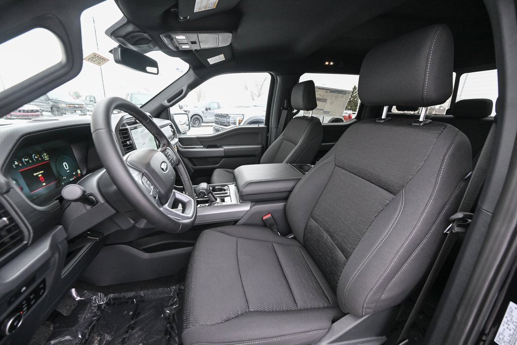 New 2025 Ford F150 XLT w/ Equipment Group 302A MID image 23