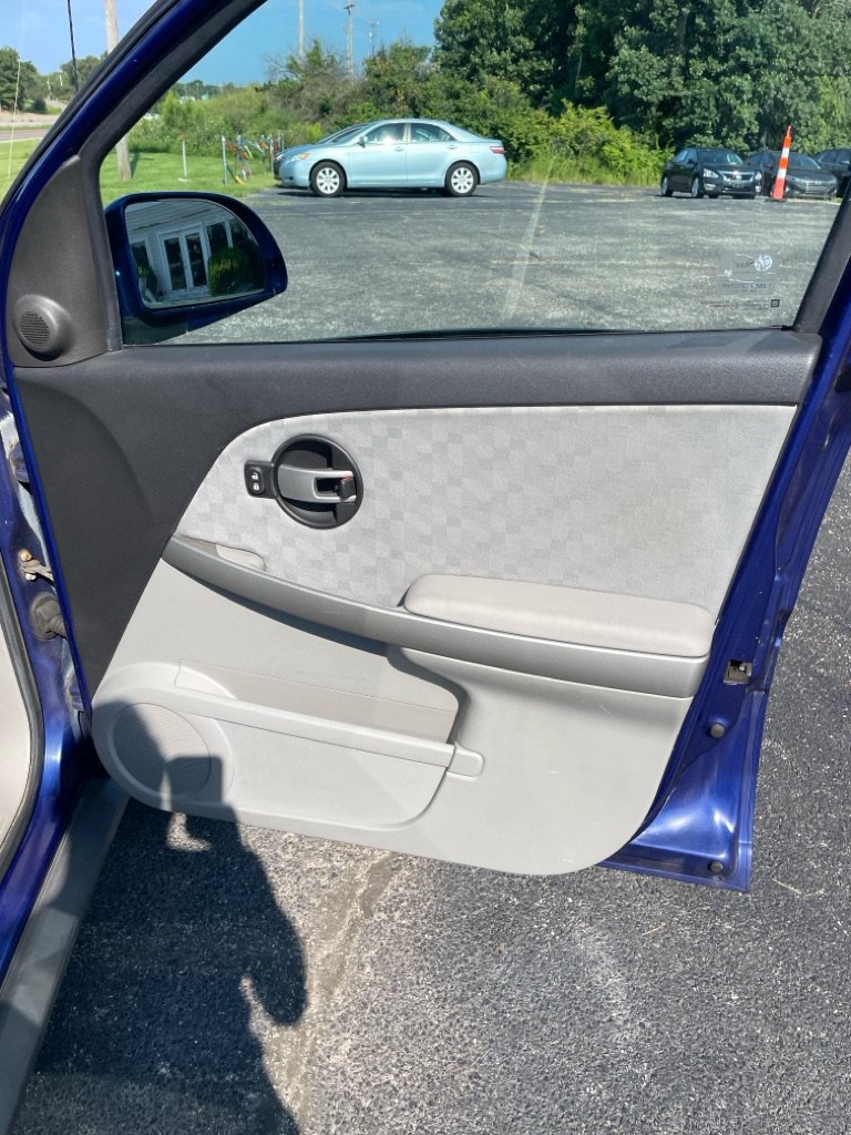 Used 2006 Chevrolet Equinox LT FWD image 21
