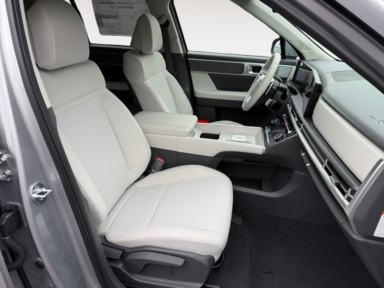 New 2026 Hyundai Santa Fe SE FWD image 19