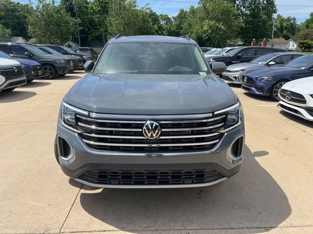 New 2026 Volkswagen Atlas SE AWD/4WD image 2