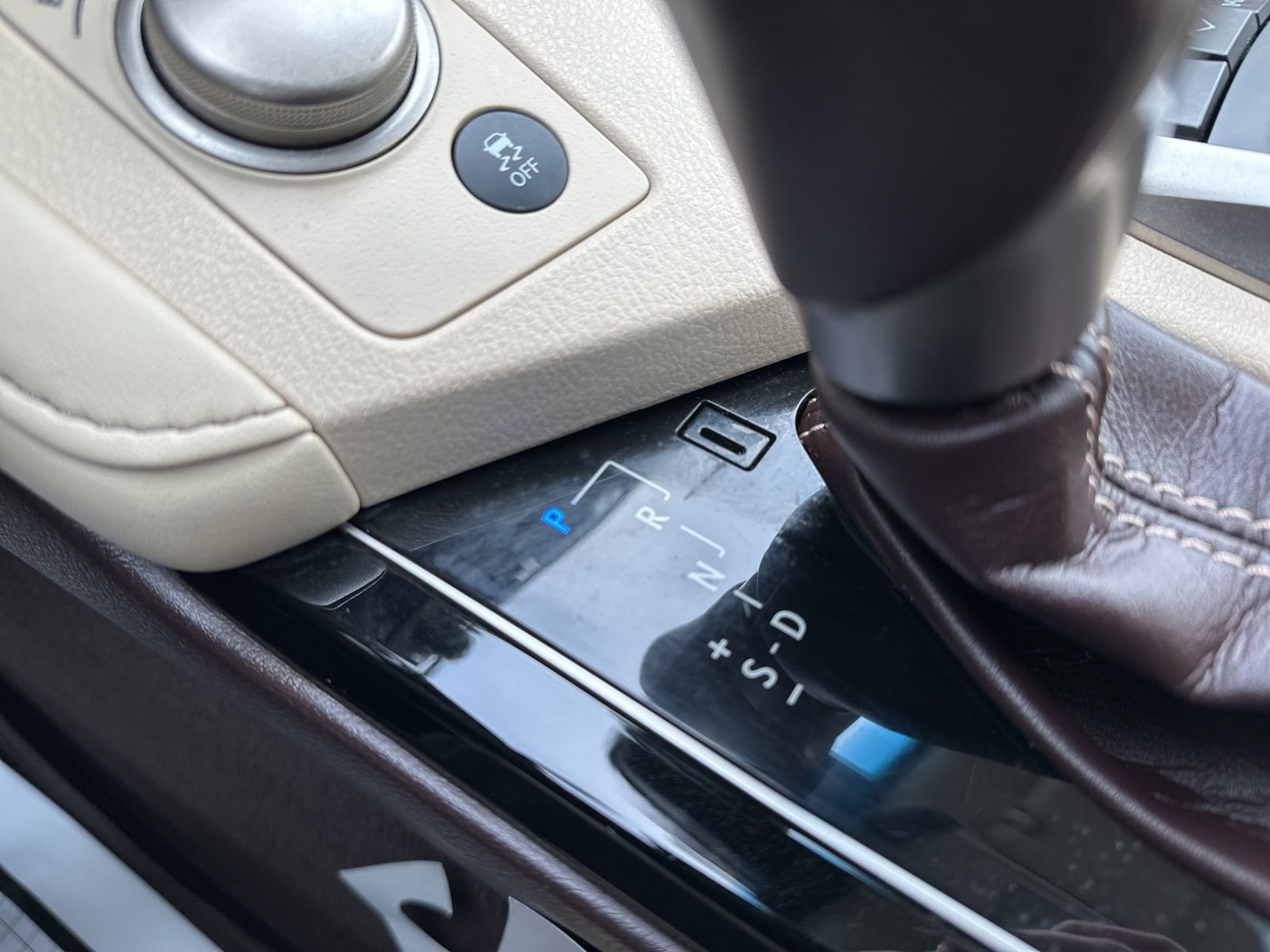 Used 2018 Lexus ES 350 w/ Navigation System Package image 68