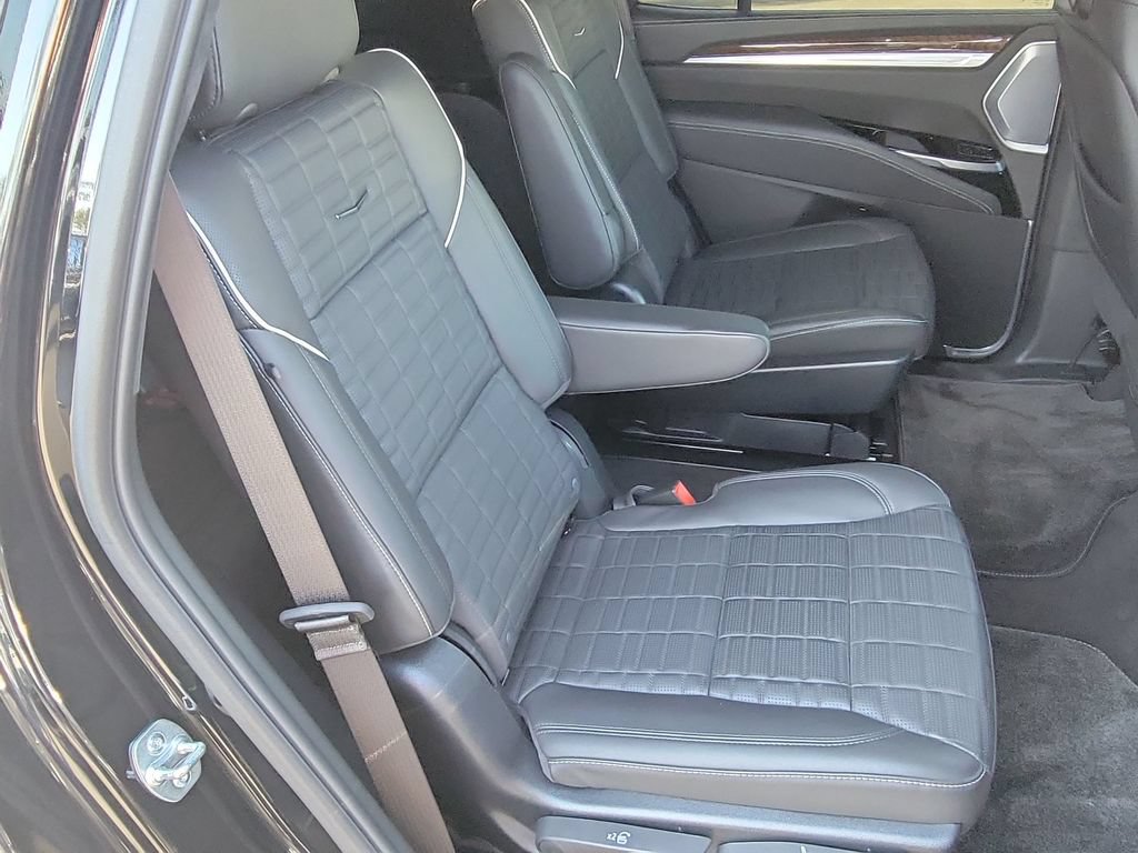 Certified 2025 Cadillac Escalade Sport Platinum AWD/4WD image 27