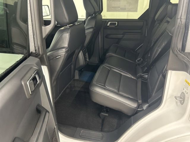 New 2025 Ford Bronco Outer Banks image 15