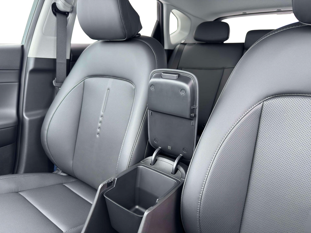 New 2026 Hyundai Kona SEL Premium AWD/4WD image 18