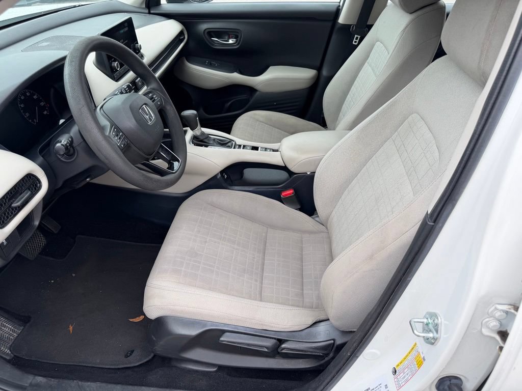 Used 2023 Honda HR-V LX image 21