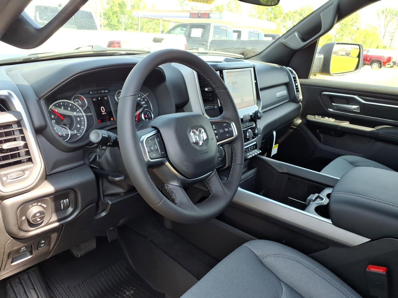 New 2026 RAM 1500 Big Horn AWD/4WD image 6