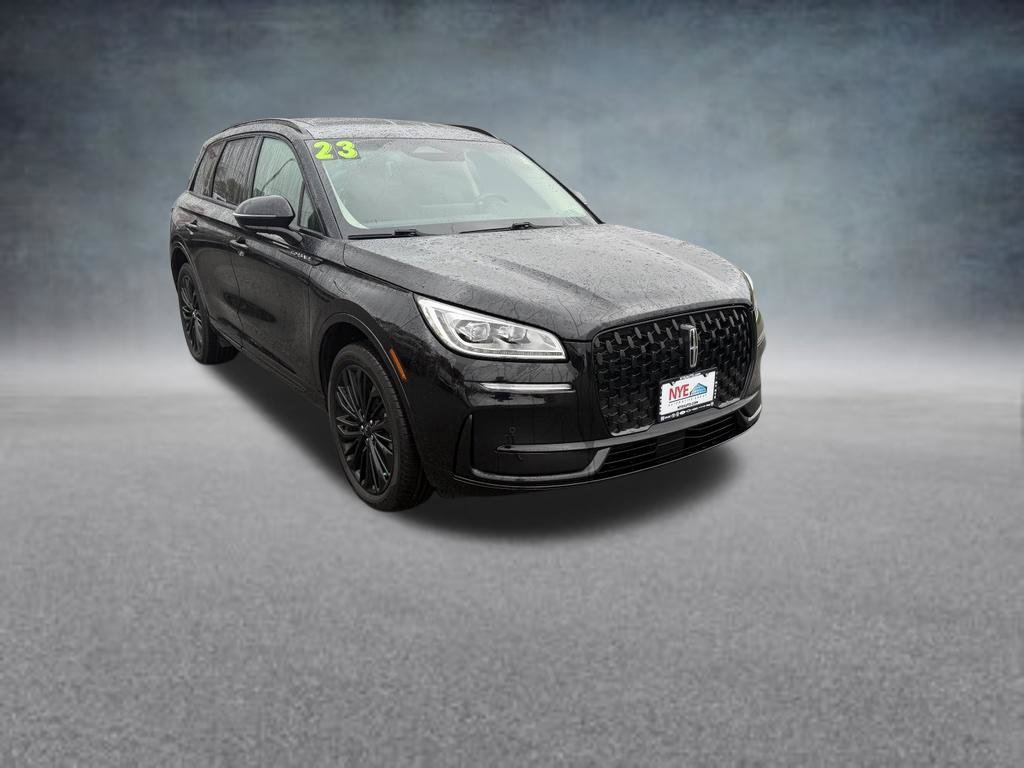 Used 2023 Lincoln Corsair Reserve w/ Equipment Group 201A AWD/4WD image 8