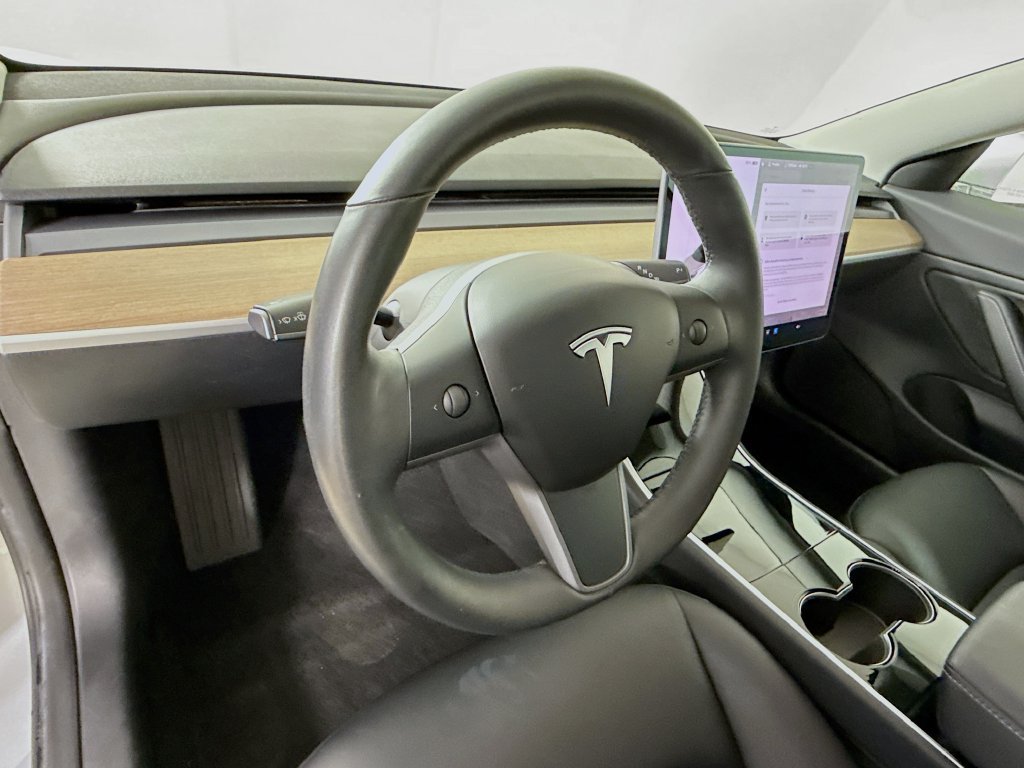 Used 2018 Tesla Model 3 Long Range AWD/4WD image 12