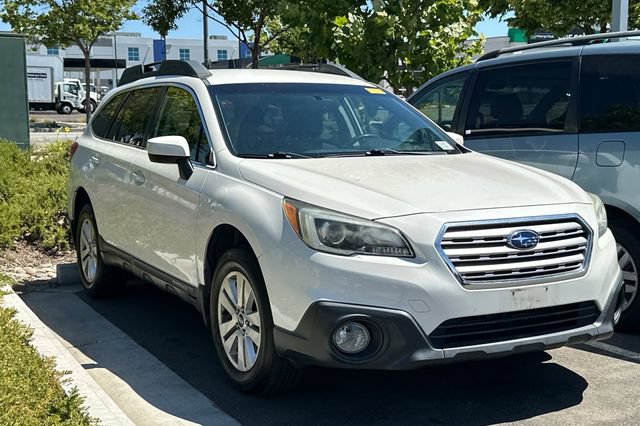 Used 2016 Subaru Outback 2.5i Premium w/ Popular Package #1 AWD/4WD image 2