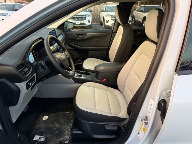 New 2026 Ford Escape Active w/ Cold Weather Package image 13