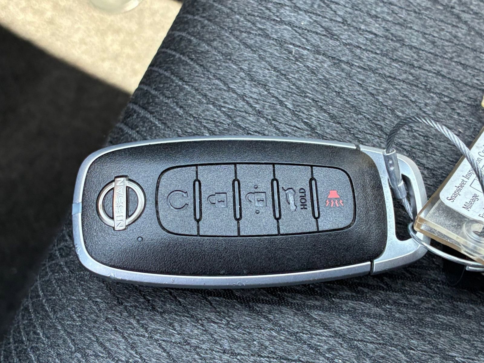 Used 2025 Nissan Rogue SV FWD image 21