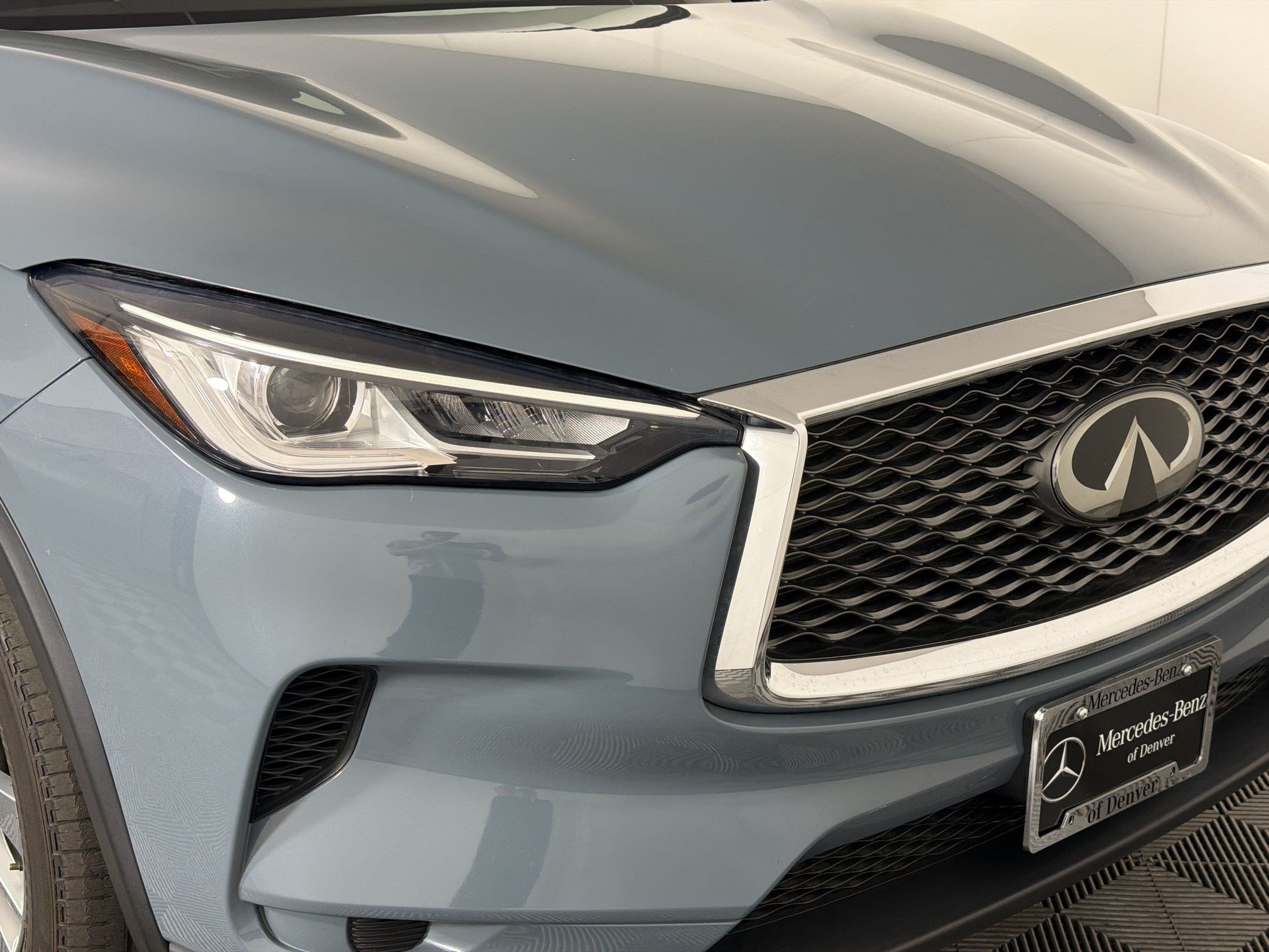 Used 2023 INFINITI QX50 Luxe AWD/4WD image 12