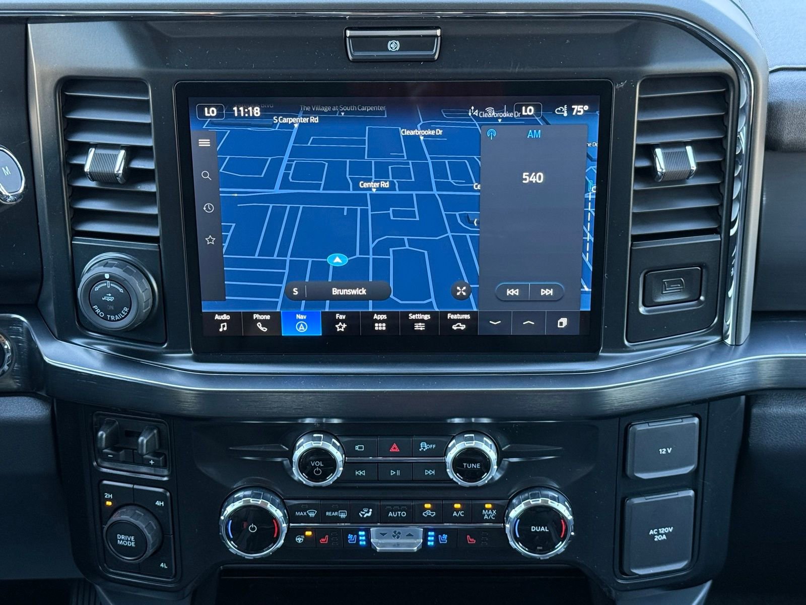 New 2026 Ford F550 4x4 Crew Cab image 23