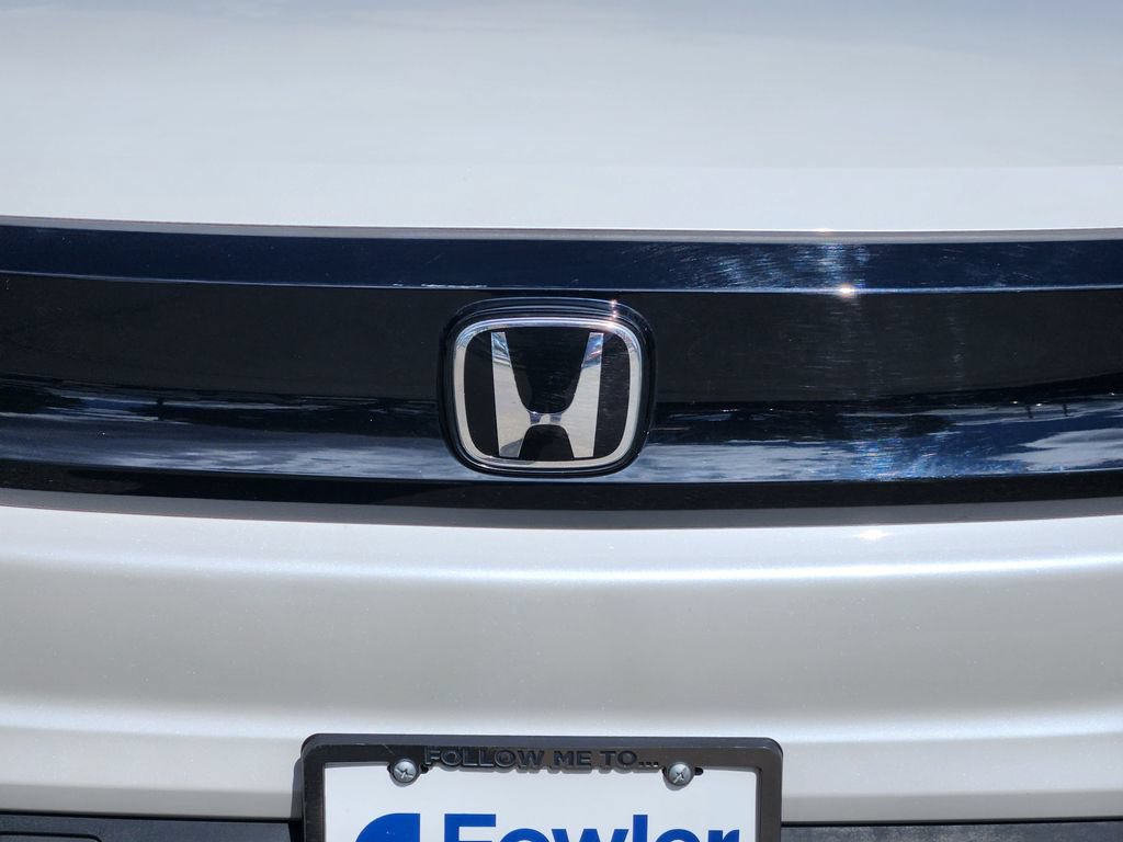 Used 2024 Honda Prologue EX image 11