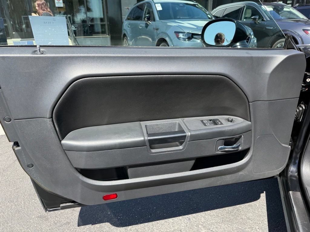 Used 2013 Dodge Challenger SXT Plus RWD image 30