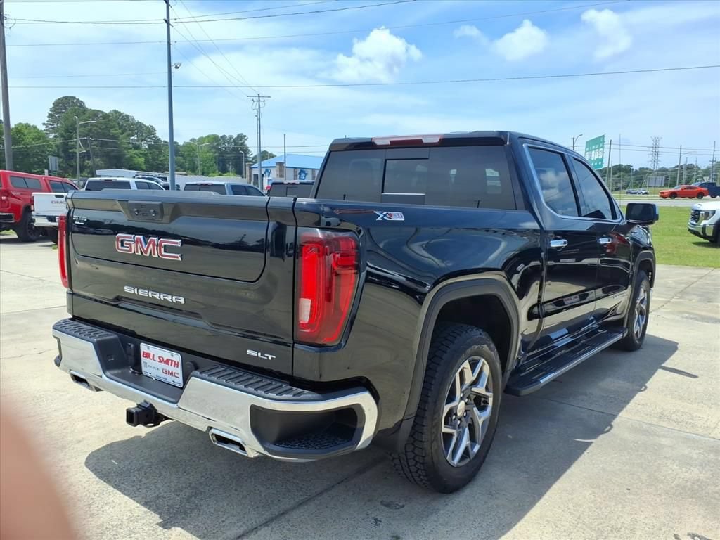 Used 2024 GMC Sierra 1500 SLT w/ SLT Premium Package AWD/4WD image 7