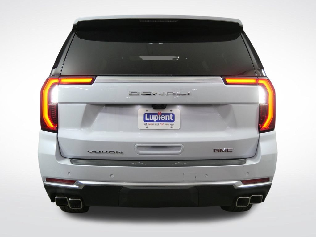 New 2026 GMC Yukon XL Denali w/ Denali Reserve Package AWD/4WD image 3